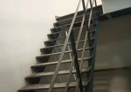 哈尔滨钢结构楼梯